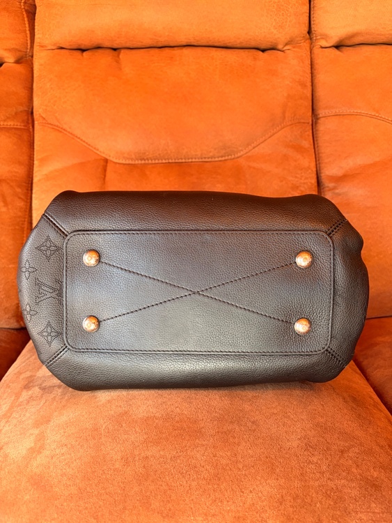 ハウメア（ブランドバッグ）の商品画像 - 査定依頼日：2026年1月19日 - 最高査定価格：220,000円