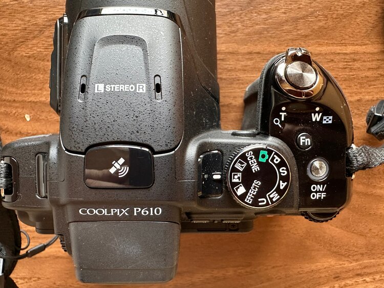 p610（カメラ）の商品画像 - 査定依頼日：2025年4月30日 - 最高査定価格：18,000円