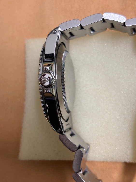 サブマリーナ（高級時計）の商品画像 - 査定依頼日：2025年6月13日 - 最高査定価格：2,000,000円