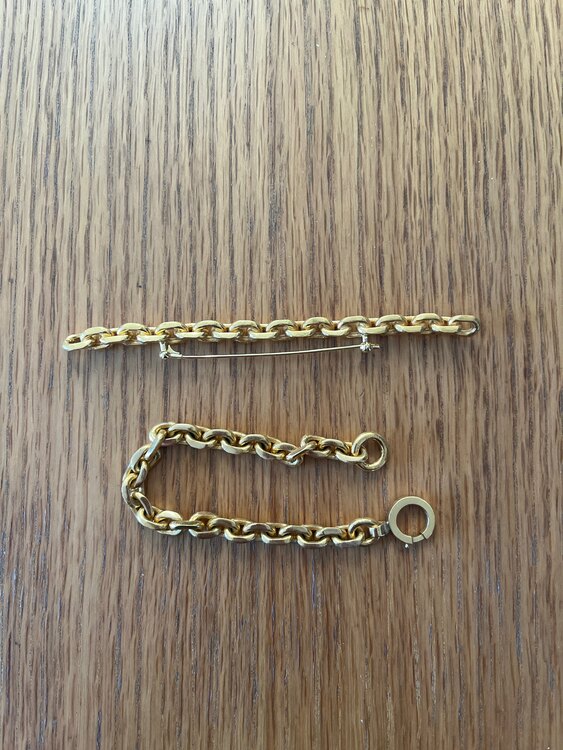 アクセサリー（金・貴金属）の商品画像 - 査定依頼日：2025年1月17日 - 最高査定価格：270,000円