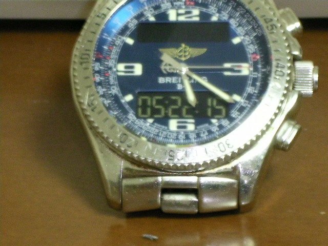 ブライトリング その他 A６９６C１１ＦＡ（高級時計）の商品画像 - 査定依頼日：2026年1月25日 - 最高査定価格：220,000円