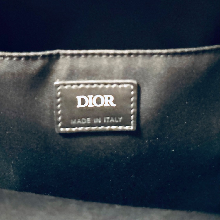 CDダイヤモンドバックパック（ブランドバッグ）の商品画像 - 査定依頼日：2025年8月4日 - 最高査定価格：200,000円