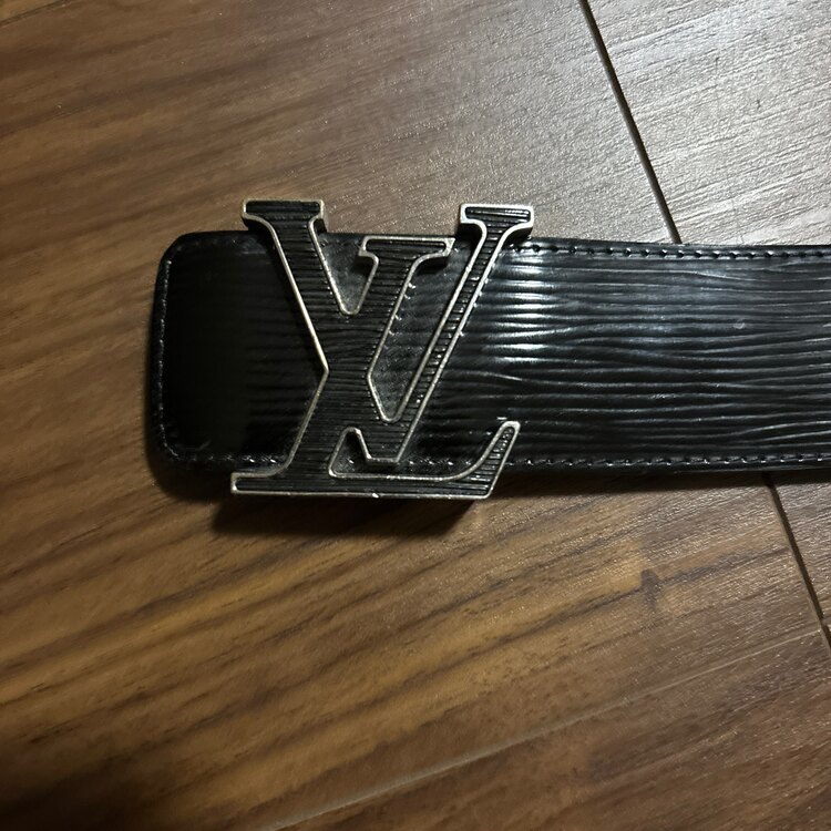 ルイヴィトン　ベルト（古着・ファッション）の商品画像 - 査定依頼日：2025年1月2日 - 最高査定価格：4,000円