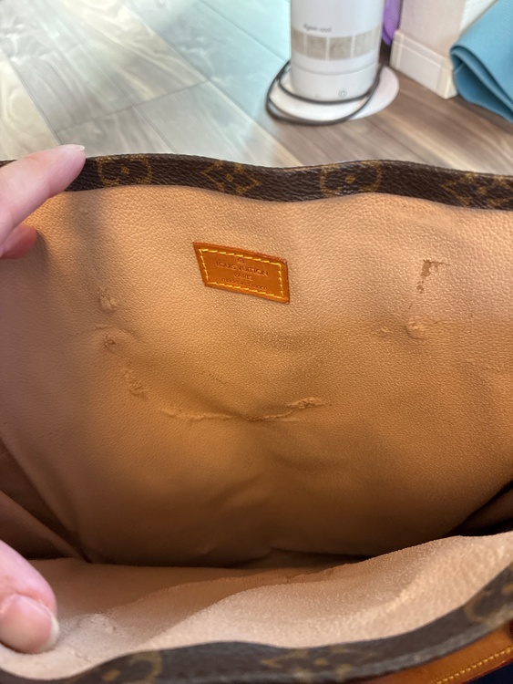モノグラム　サックプラ（ブランドバッグ）の商品画像 - 査定依頼日：2026年3月12日 - 最高査定価格：15,000円