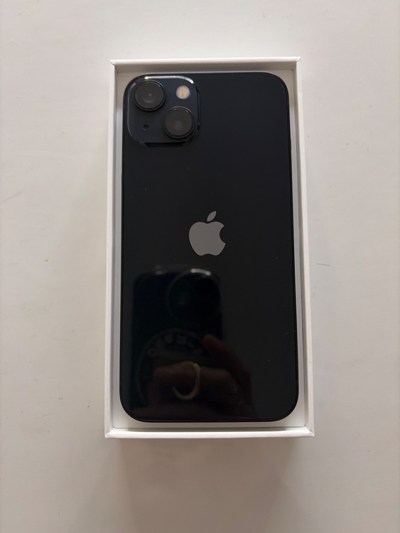 iPhone 13 128GB docomo（スマホ）の商品画像 - 査定依頼日：2026年3月1日 - 最高査定価格：36,000円