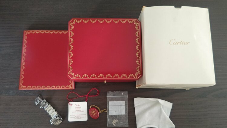 タンクフランセーズ　（高級時計）の商品画像 - 査定依頼日：2026年2月23日 - 最高査定価格：280,000円