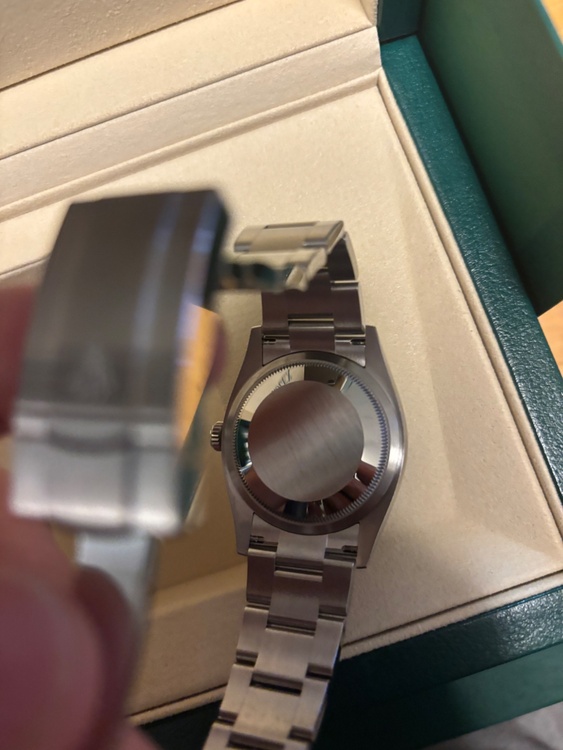 ロレックス パーペチュアルデイト 1260000（高級時計）の商品画像 - 査定依頼日：2026年1月17日 - 最高査定価格：1,320,000円