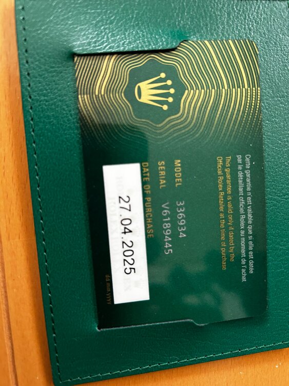 ロレックス スカイドゥエラー 33693（高級時計）の商品画像 - 査定依頼日：2025年4月28日 - 最高査定価格：3,800,000円