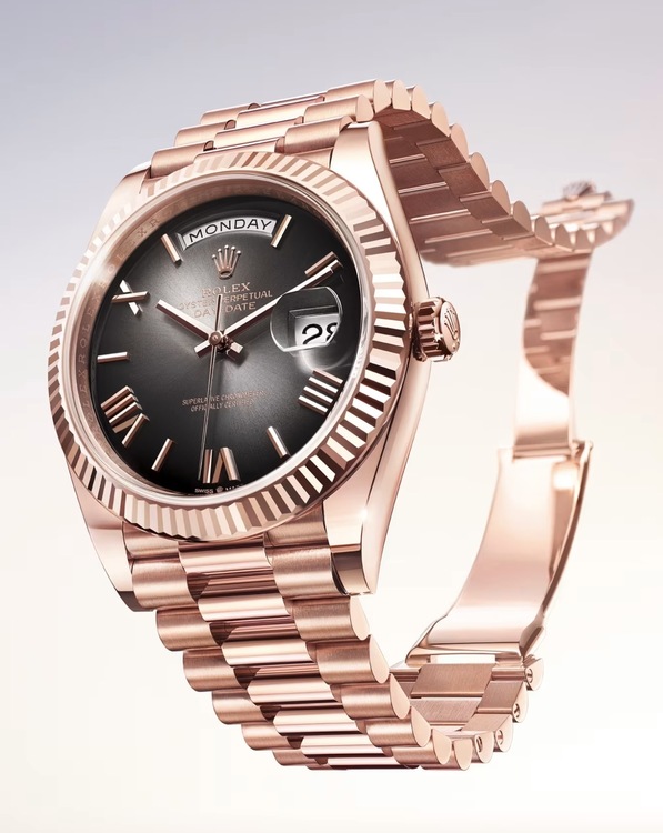 エバーローズゴールド、スレートオンブレ文字盤（高級時計）の商品画像 - 査定依頼日：2026年1月4日 - 最高査定価格：9,150,000円