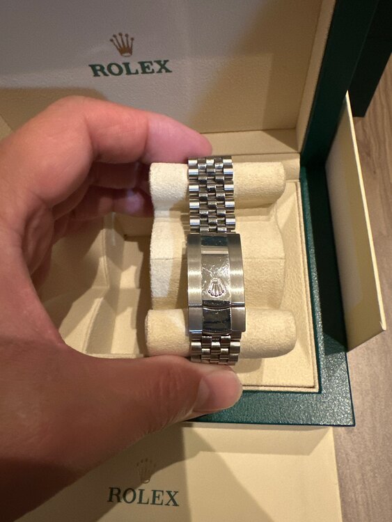 ロレックス デイトジャスト 12630（高級時計）の商品画像 - 査定依頼日：2025年3月18日 - 最高査定価格：1,010,000円