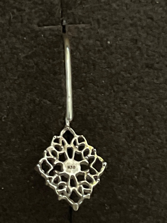 アガットピアス（金・貴金属）の商品画像 - 査定依頼日：2026年3月4日 - 最高査定価格：30,000円