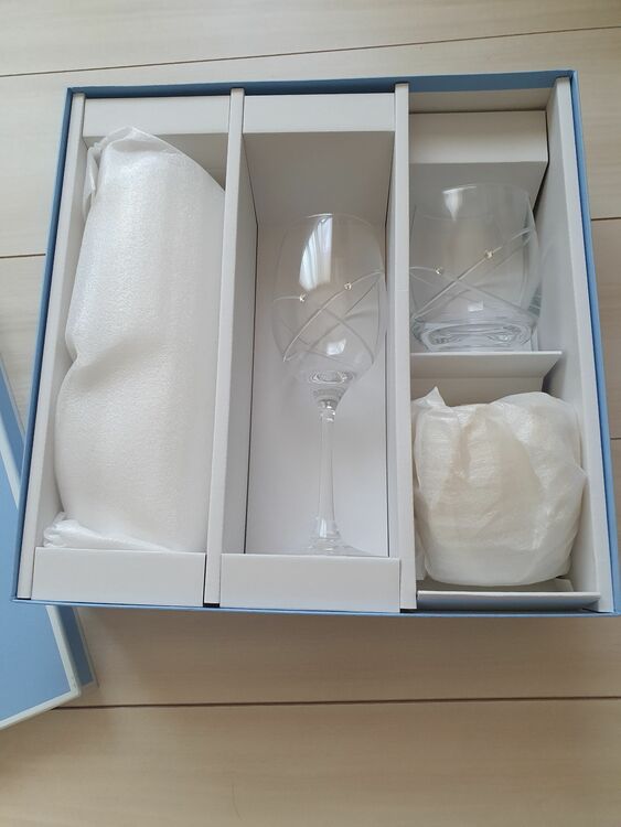 ウェッジウッド　プロミシス　ウイズディスリング　ワインタンブラーセット（食器）の商品画像 - 査定依頼日：2025年9月29日 - 最高査定価格：1,000円