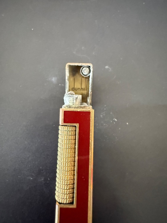 dunhillライター（喫煙具）の商品画像 - 査定依頼日：2025年9月7日 - 最高査定価格：3,000円