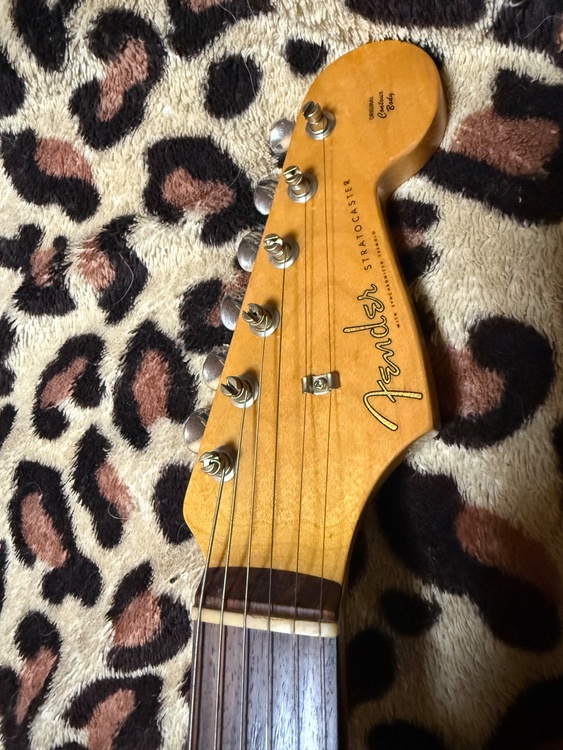 Fender Made in Japan Traditional 60s Str（ピアノ・楽器・PA機材）の商品画像 - 査定依頼日：2026年5月31日 - 最高査定価格：52,000円