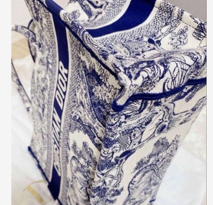 ディオール  （ブランドバッグ）の商品画像 - 査定依頼日：2026年3月25日 - 最高査定価格：190,000円