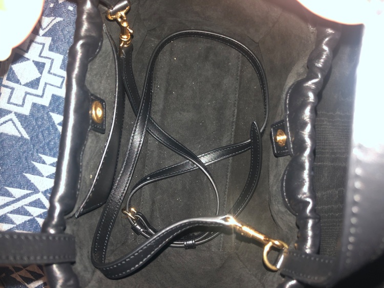 セリーヌ  （ブランドバッグ）の商品画像 - 査定依頼日：2025年7月28日 - 最高査定価格：200,000円