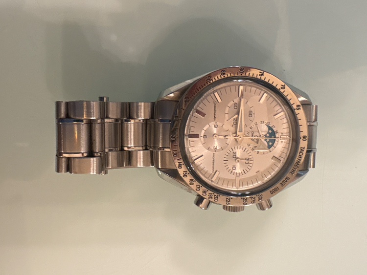 オメガ スピードマスター （高級時計）の商品画像 - 査定依頼日：2026年2月8日 - 最高査定価格：800,000円