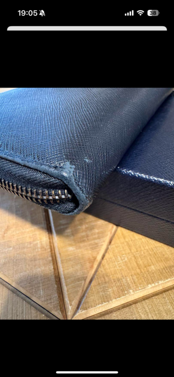 プラダ  （ブランドバッグ）の商品画像 - 査定依頼日：2025年4月24日 - 最高査定価格：6,000円