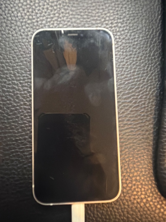 iPhone 12 mini 128GB au（スマホ）の商品画像 - 査定依頼日：2026年3月3日 - 最高査定価格：18,000円