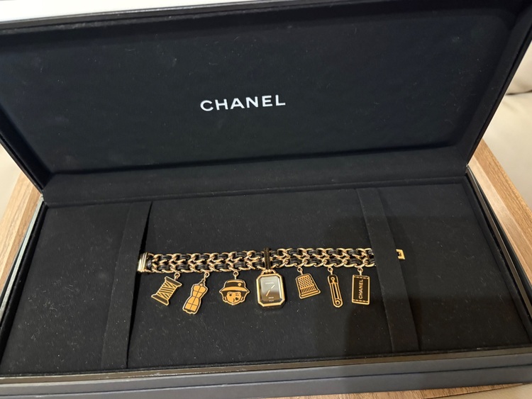 シャネル プルミエール チャームげんつ（高級時計）の商品画像 - 査定依頼日：2025年9月11日 - 最高査定価格：1,800,000円