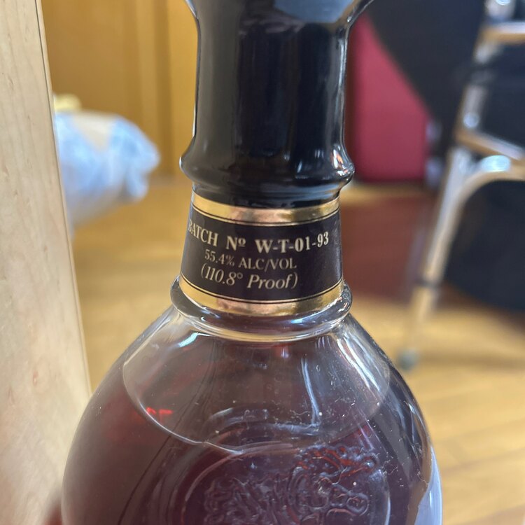 ウイスキー ワイルドターキー （お酒）の商品画像 - 査定依頼日：2025年5月8日 - 最高査定価格：45,000円