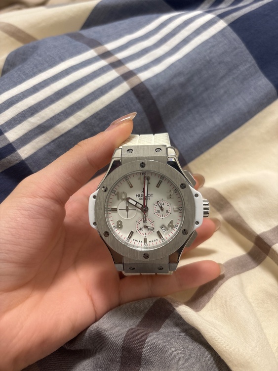 ウブロ ビックバン （高級時計）の商品画像 - 査定依頼日：2026年2月23日 - 最高査定価格：570,000円