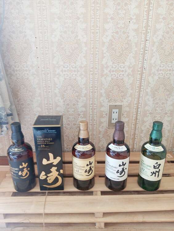 ウイスキー サントリー山崎 （お酒）の商品画像 - 査定依頼日：2025年5月21日 - 最高査定価格：131,400円