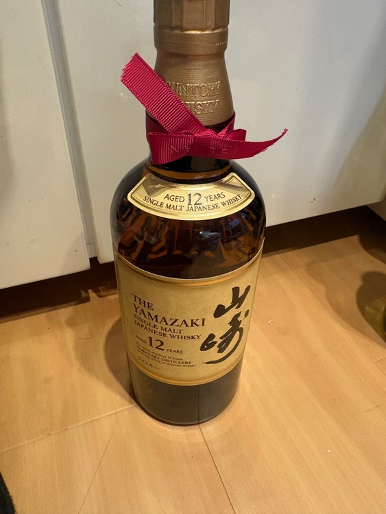 山崎12年（お酒）の商品画像 - 査定依頼日：2026年10月17日 - 最高査定価格：22,000円