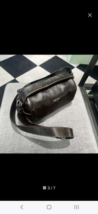 プラダ  （ブランドバッグ）の商品画像 - 査定依頼日：2025年5月1日 - 最高査定価格：100,000円