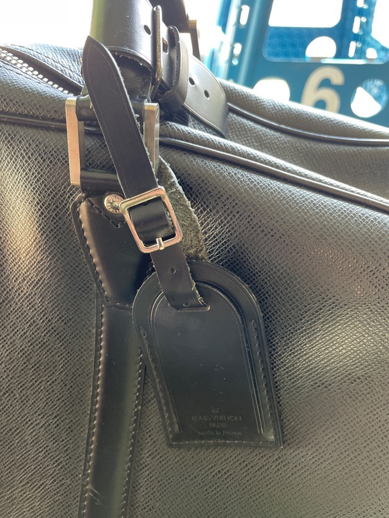 ルイヴィトン タイガ （ブランドバッグ）の商品画像 - 査定依頼日：2025年11月24日 - 最高査定価格：70,000円