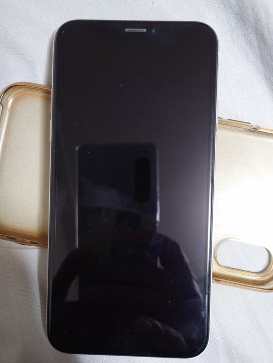 MTE12J/A（スマホ）の商品画像 - 査定依頼日：2026年1月21日 - 最高査定価格：16,000円