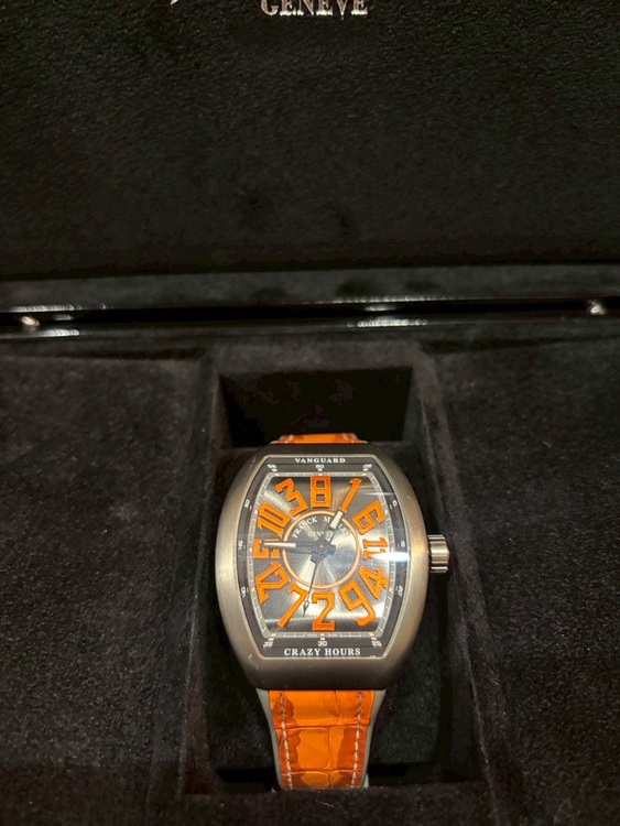 フランクミュラー ヴァンガード（高級時計）の商品画像 - 査定依頼日：2025年6月12日 - 最高査定価格：550,000円