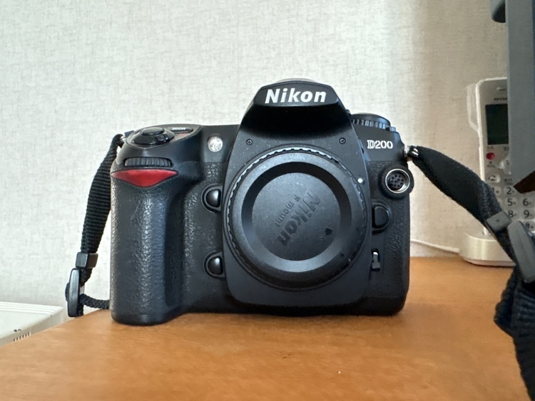 D200 ボディのみ（カメラ）の商品画像 - 査定依頼日：2026年4月11日 - 最高査定価格：100,000円