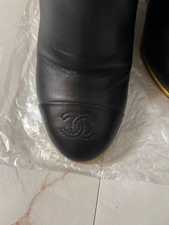 ブーティ（古着・ファッション）の商品画像 - 査定依頼日：2026年3月15日 - 最高査定価格：8,000円