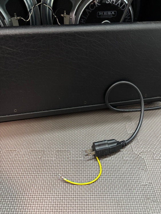 メサ・ブギー LONE STAR  2x12 USA使用110V（ピアノ・楽器・PA機材）の商品画像 - 査定依頼日：2026年3月29日 - 最高査定価格：3,000円