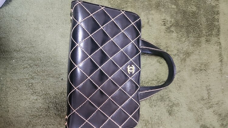 ステッチ（ブランドバッグ）の商品画像 - 査定依頼日：2026年1月6日 - 最高査定価格：150,000円