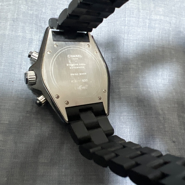 シャネル J12 （高級時計）の商品画像 - 査定依頼日：2026年3月26日 - 最高査定価格：450,000円