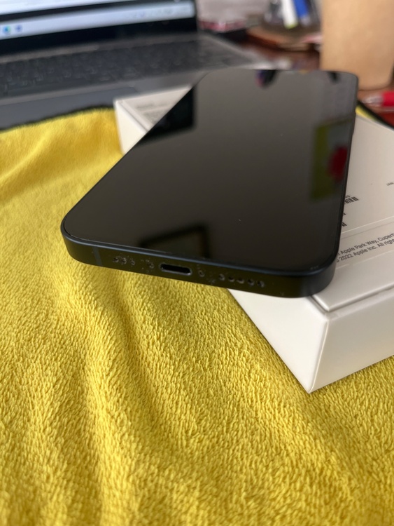 iPhone 13 128GB SIMフリー（スマホ）の商品画像 - 査定依頼日：2026年3月19日 - 最高査定価格：36,000円