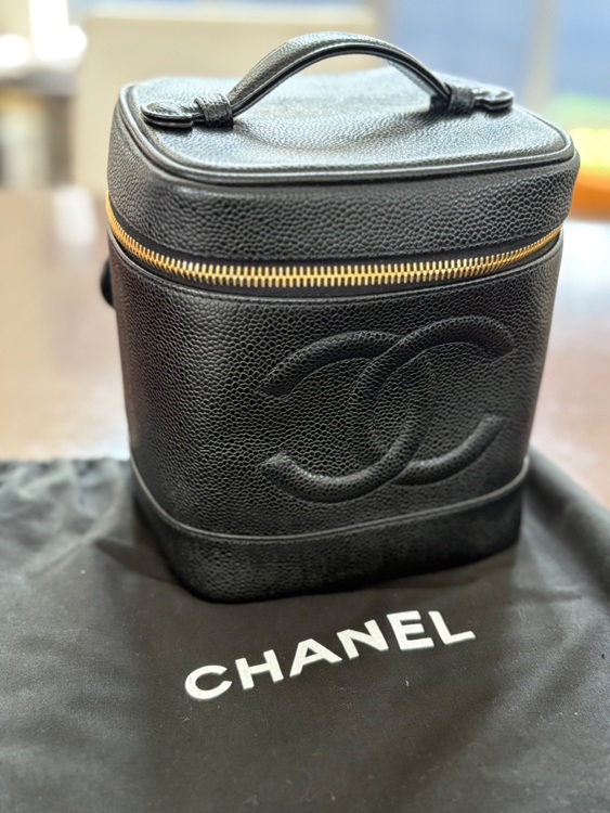 シャネルバニティ（ブランドバッグ）の商品画像 - 査定依頼日：2025年8月30日 - 最高査定価格：130,000円