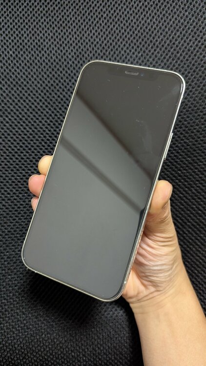 iPhone iPhone 12 Pro 128GB SIMフリー（スマホ）の商品画像 - 査定依頼日：2026年10月24日 - 最高査定価格：25,500円