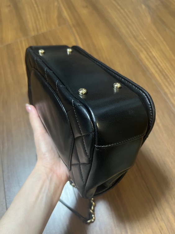 マトラッセハンドルショルダーバック（ブランドバッグ）の商品画像 - 査定依頼日：2025年12月7日 - 最高査定価格：410,000円