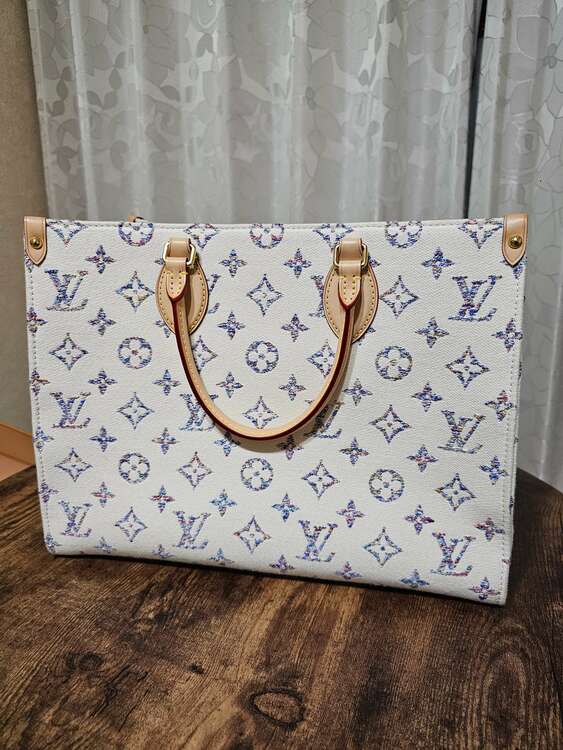 ルイヴィトン ルイヴィトン(その他) （ブランドバッグ）の商品画像 - 査定依頼日：2025年1月24日 - 最高査定価格：300,000円