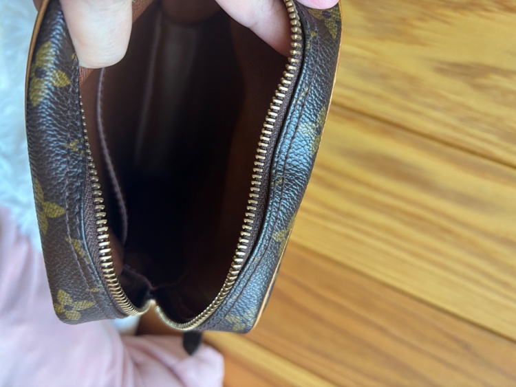 ルイヴィトン モノグラム （ブランドバッグ）の商品画像 - 査定依頼日：2026年3月26日 - 最高査定価格：80,000円