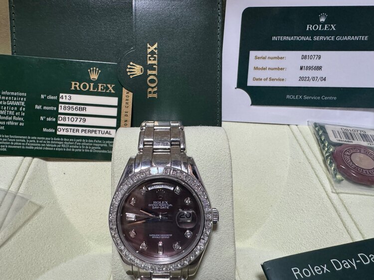 ロレックス デイデイト 18956bq（高級時計）の商品画像 - 査定依頼日：2025年3月26日 - 最高査定価格：6,000,000円