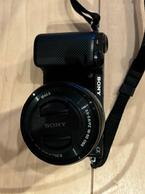 NEX-5T（カメラ）の商品画像 - 査定依頼日：2026年10月2日 - 最高査定価格：25,000円