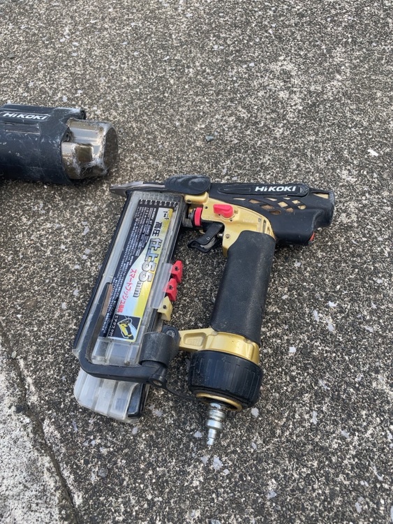 釘打ち機（電動工具・農機具・業務用機械）の商品画像 - 査定依頼日：2025年10月7日 - 最高査定価格：10,000円