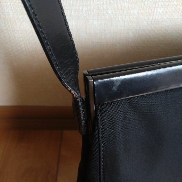 プラダハンドバッグ（ブランドバッグ）の商品画像 - 査定依頼日：2026年5月24日 - 最高査定価格：15,000円