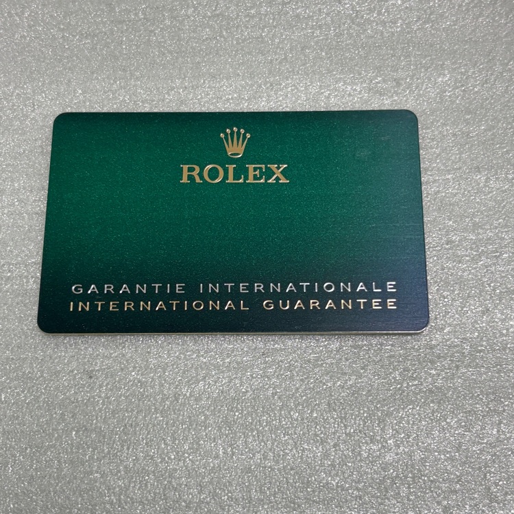ロレックス GMTマスター 126710bln（高級時計）の商品画像 - 査定依頼日：2025年11月20日 - 最高査定価格：2,600,000円