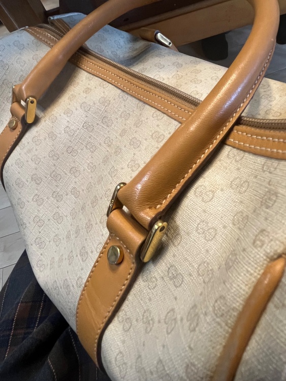 グッチ  （ブランドバッグ）の商品画像 - 査定依頼日：2026年2月7日 - 最高査定価格：15,000円