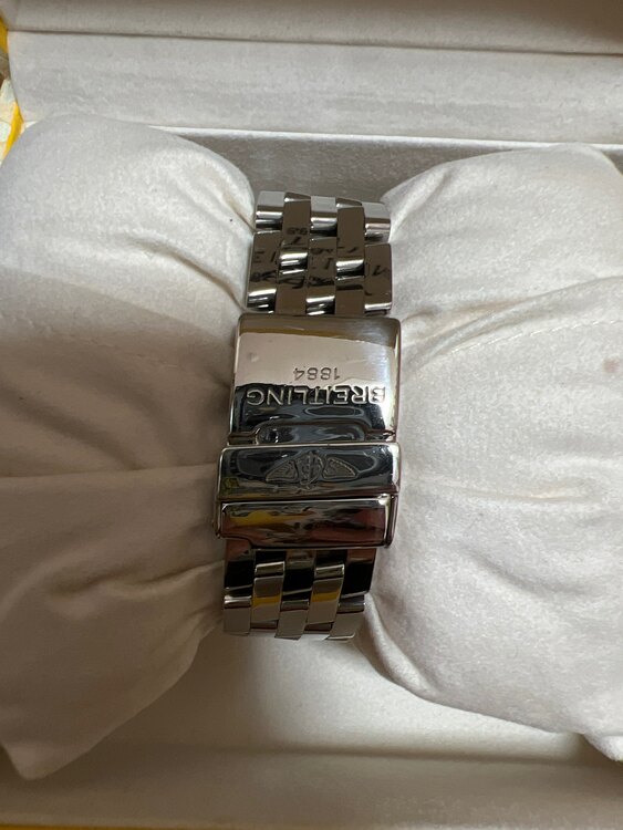 ブライトリング クロノマット D136C32RA（高級時計）の商品画像 - 査定依頼日：2025年5月23日 - 最高査定価格：260,000円